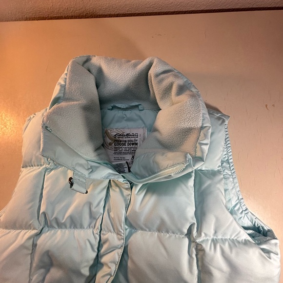 Eddie Bauer Light Blue Puffer Vest‎ - Picture 5 of 15